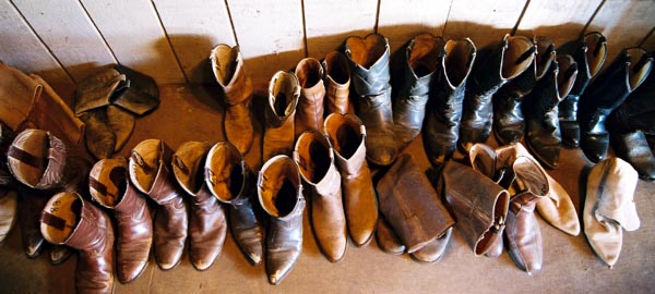  Cowboy Boots 