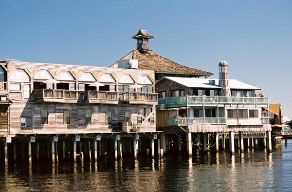  Cedar Key Pier Restaurants 